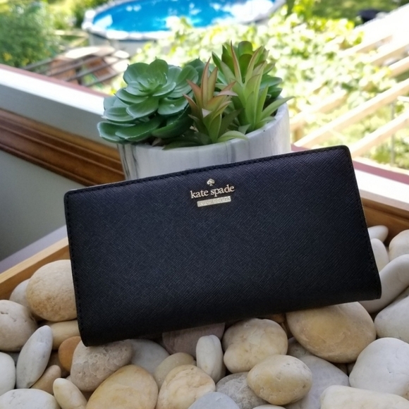 🚫SOLD🚫 Kate Spade Cameron Stacy Black Wallet - Picture 2 of 2